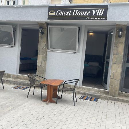 Ylli Guesthouse Përmet Exteriör bild
